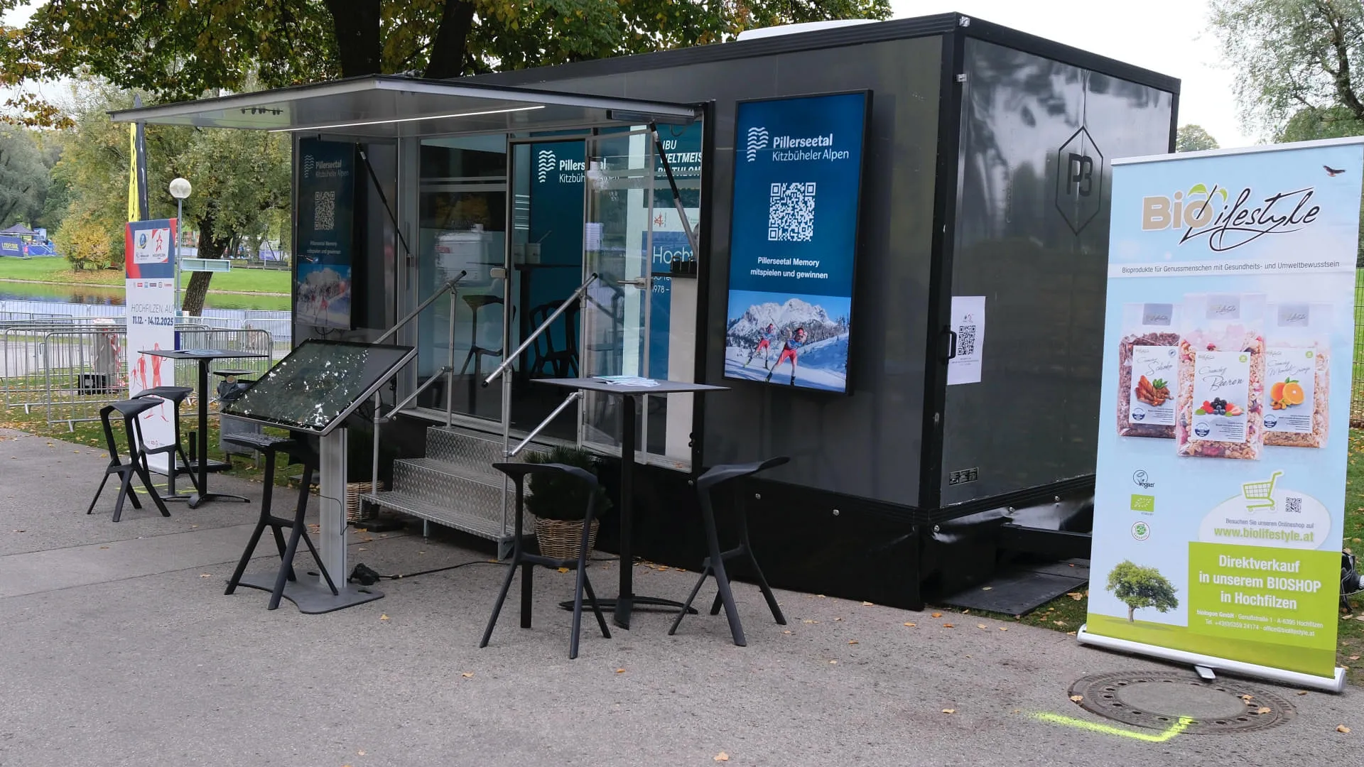 loopone_celenamoser8